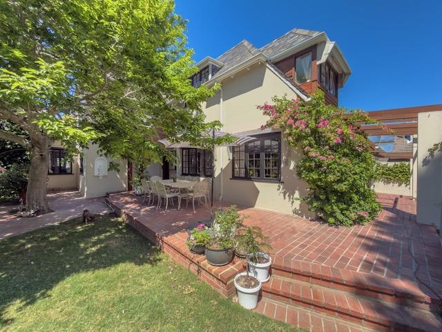To Let 4 Bedroom Property for Rent in Milnerton Western Cape